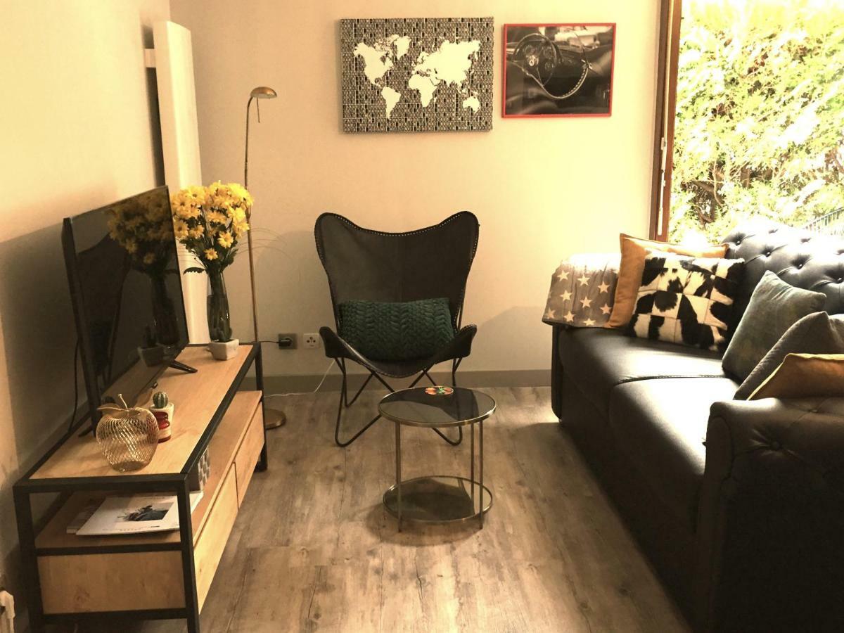 The One Suite Annecy Buitenkant foto