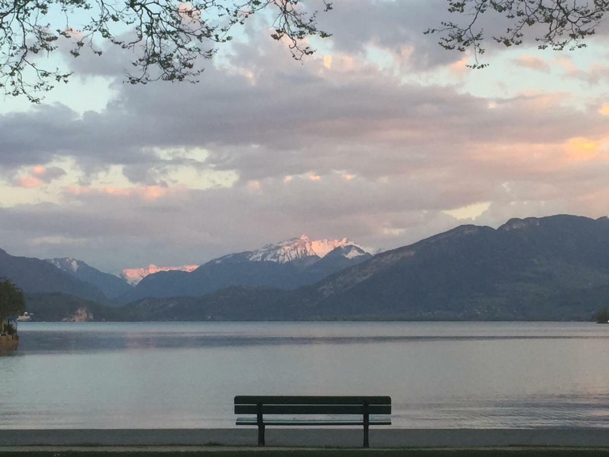 The One Suite Annecy Buitenkant foto
