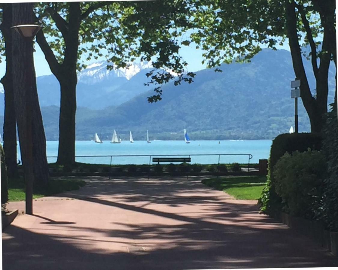 The One Suite Annecy Buitenkant foto